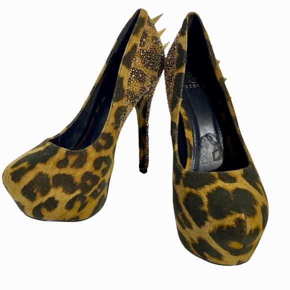 Scene Studded Platform Leopard print Heels size8.5 - Picture 4 of 14